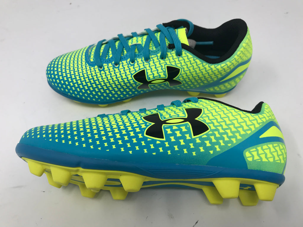 under armour soccer shoes youth