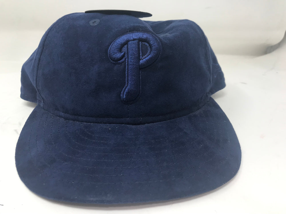 Philadelphia Phillies DENIM Fitted Hat by New Era - navy