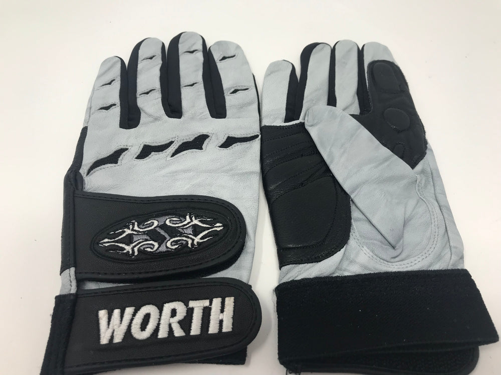 New Worth Youth Wicked Batting Glove Black/Gray Large