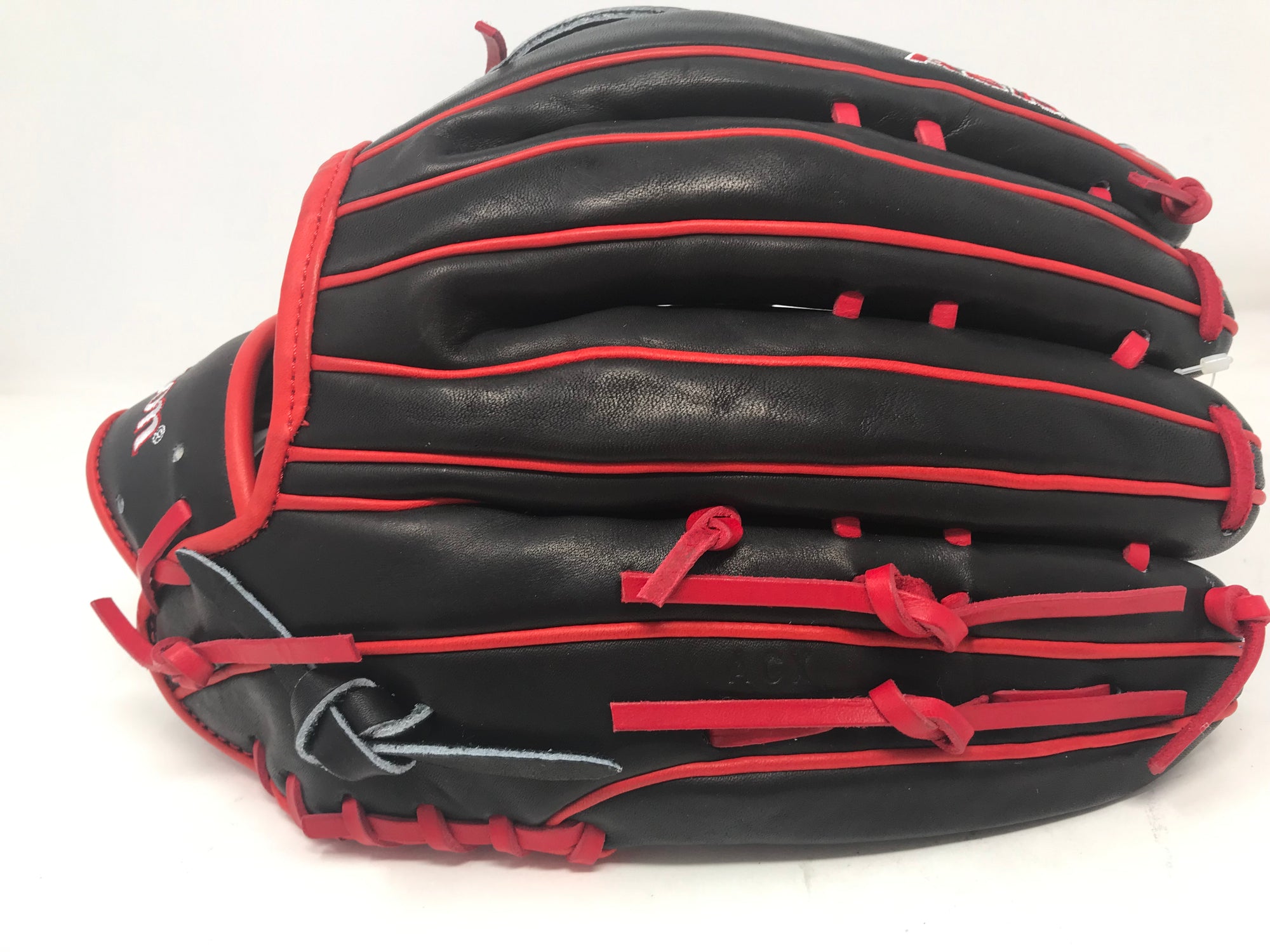 New 2023 Wilson A2K Juan Soto JS22GM Black/Red LHT - Main Image