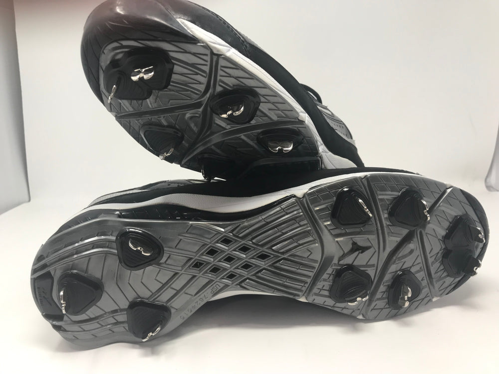 New Other Mizuno 9 Spike Classic G6 Low switch Mens 13.5 Baseball Cleats Blk/Wht