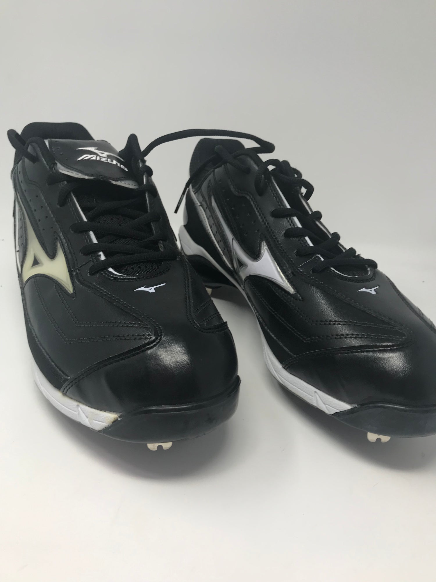 Mizuno g6 metal best sale cleats