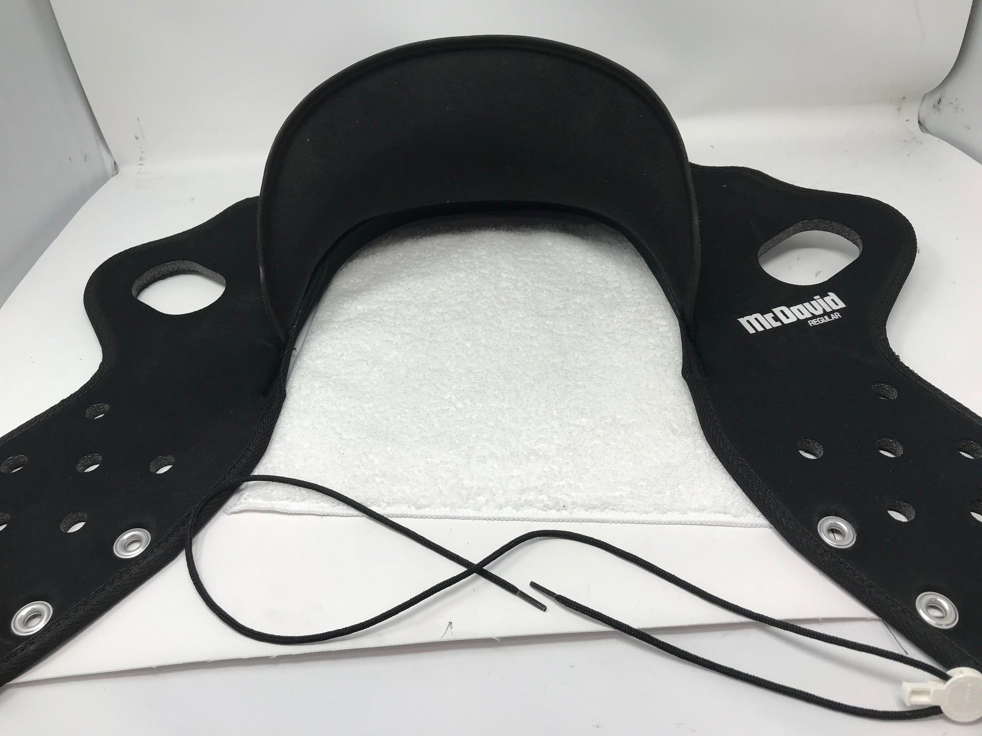 New McDavid Cowboy Collar Adult Regular C501R Black OSFA Advanced Neck
