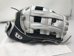 New Wilson A2000 Fastpitch Glove FV125 12.75" RHT Black/White