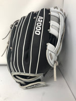 New Wilson A2000 Fastpitch Glove FV125 12.75" RHT Black/White