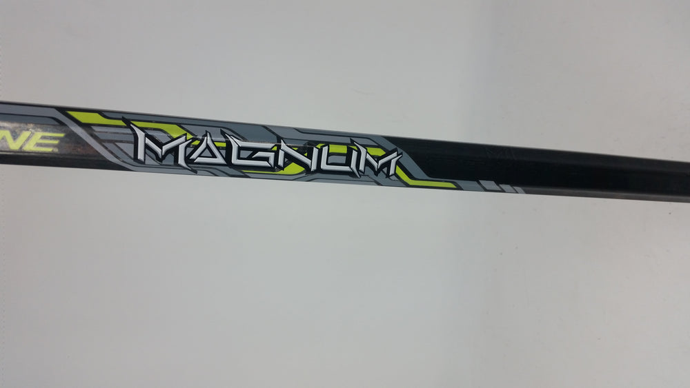 New Brine Magnum Magnesium Black/Silver Lacrosse Shaft  30" Attack Green/White