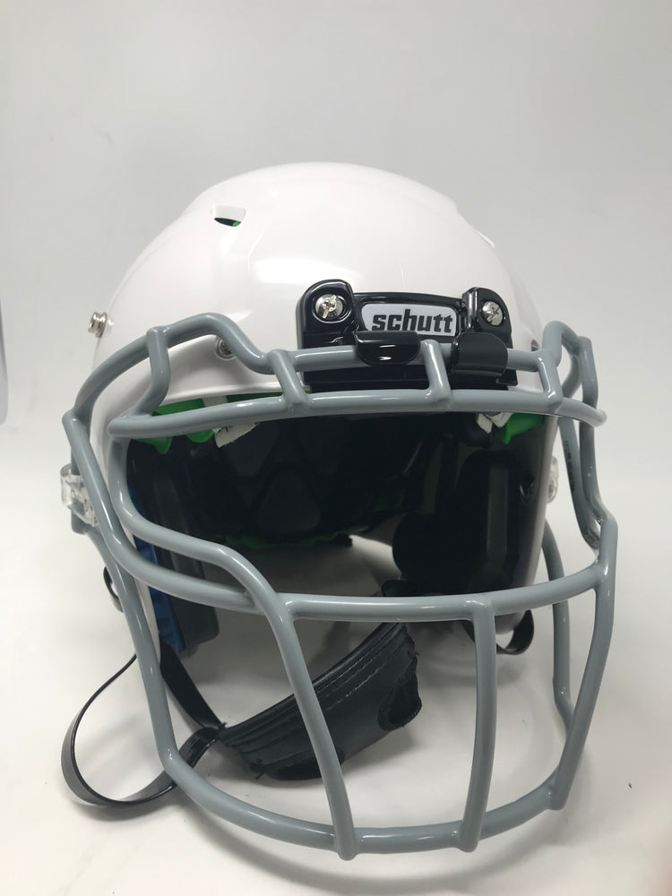 New Schutt Vengeance A3 White Youth Medium Football Helmet Complete 20 – PremierSports