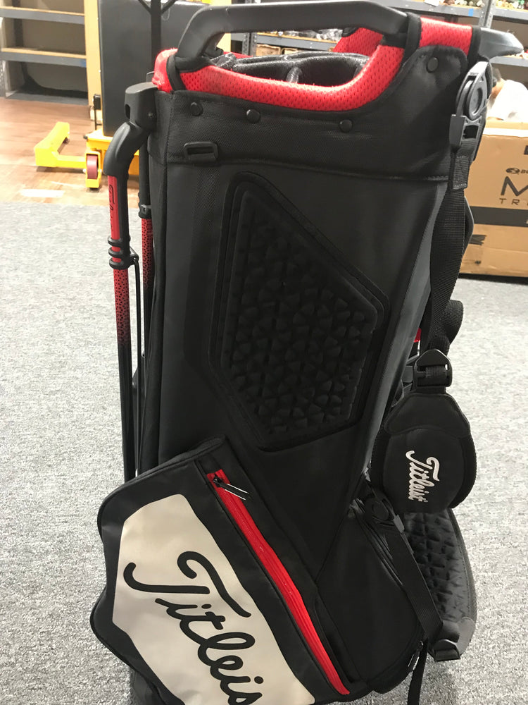 Used Titleist 2017 Players 14 Stand Bag Black/White/Red Convertible strap system