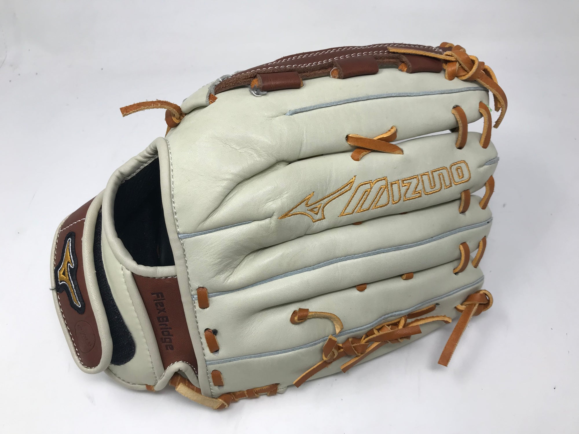 Mizuno gmvp hot sale 1250