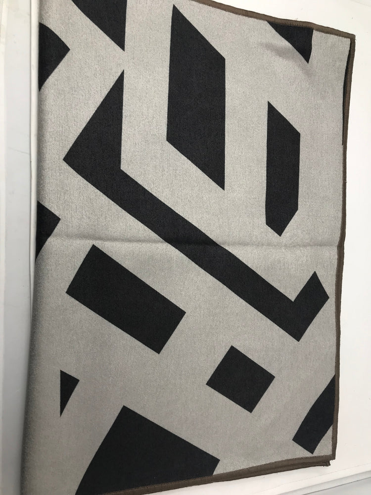 New Other Yogitoes Yoga Mat Towel Skidless Technology Black/White/Gray 24" X 68"
