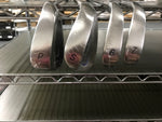 New Top Flite Mix Flawless 4 piece Iron Set 7,9 Wedge, Sand Wedge brand new Golf