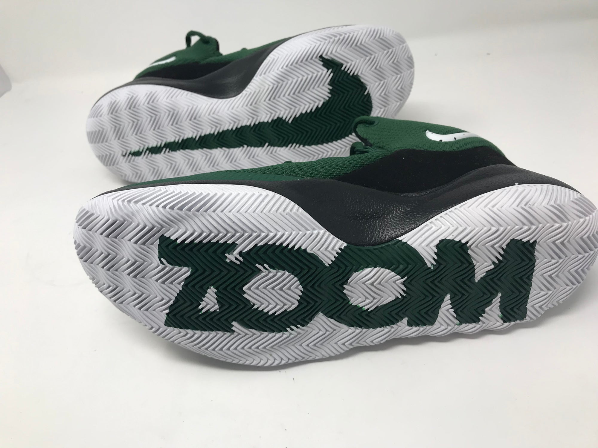 Nike zoom rev ii basketball shoes best sale