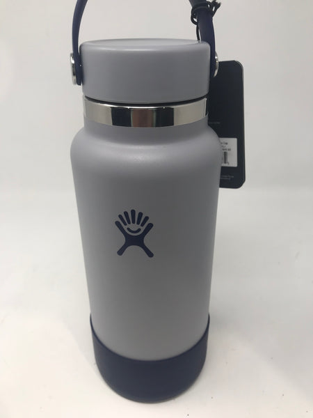 New Hydro Flask Movement Collection 32 oz Stainless Steel Pink/Gray –  PremierSports