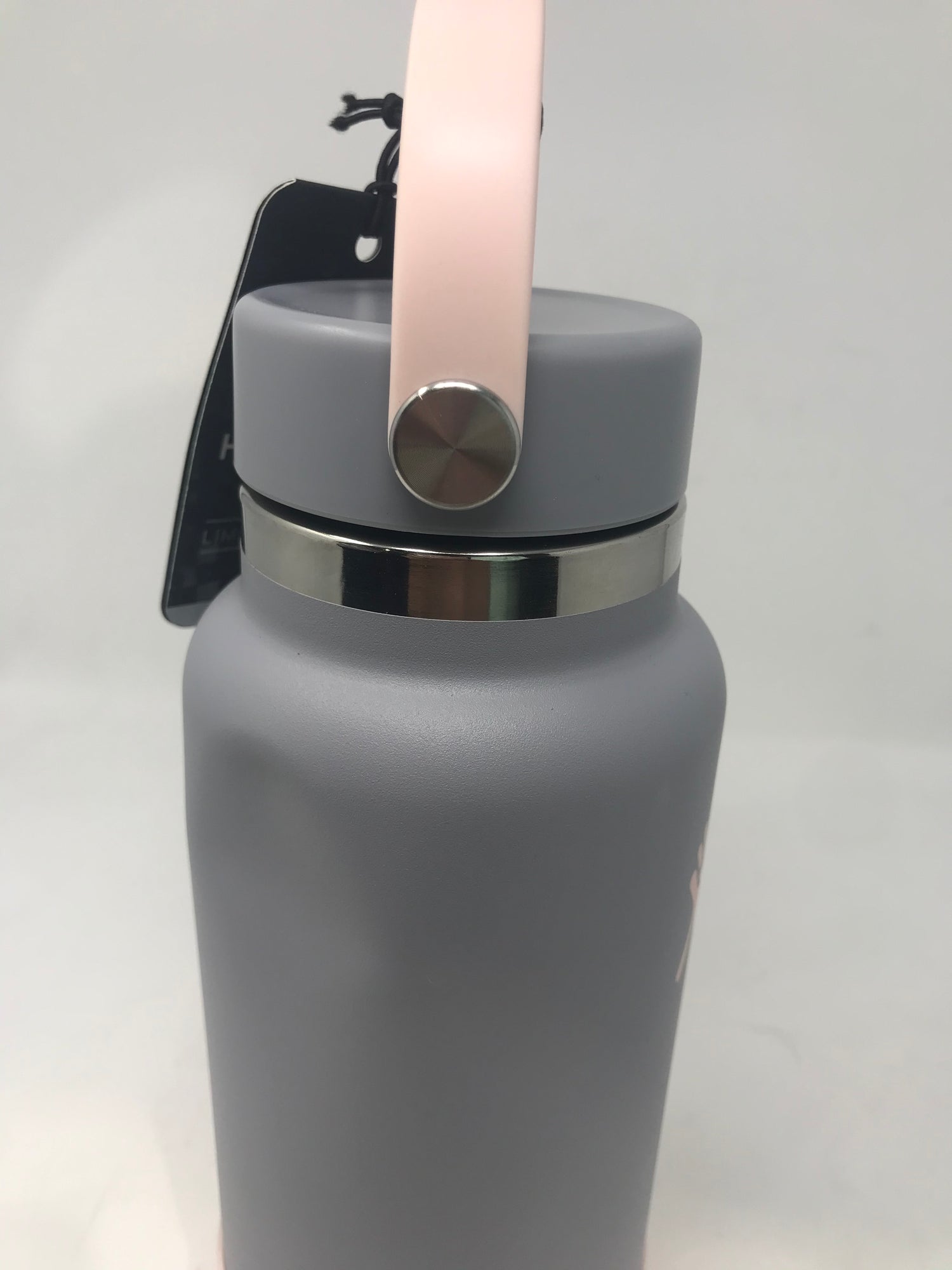 New Hydro Flask Movement Collection 32 oz Stainless Steel Pink