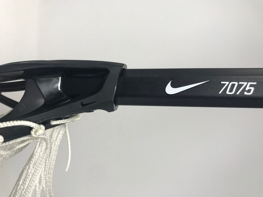 Used Nike Men s Vapor 2.0 Vandal Complete Defense Lacrosse Stick 60 in PremierSports