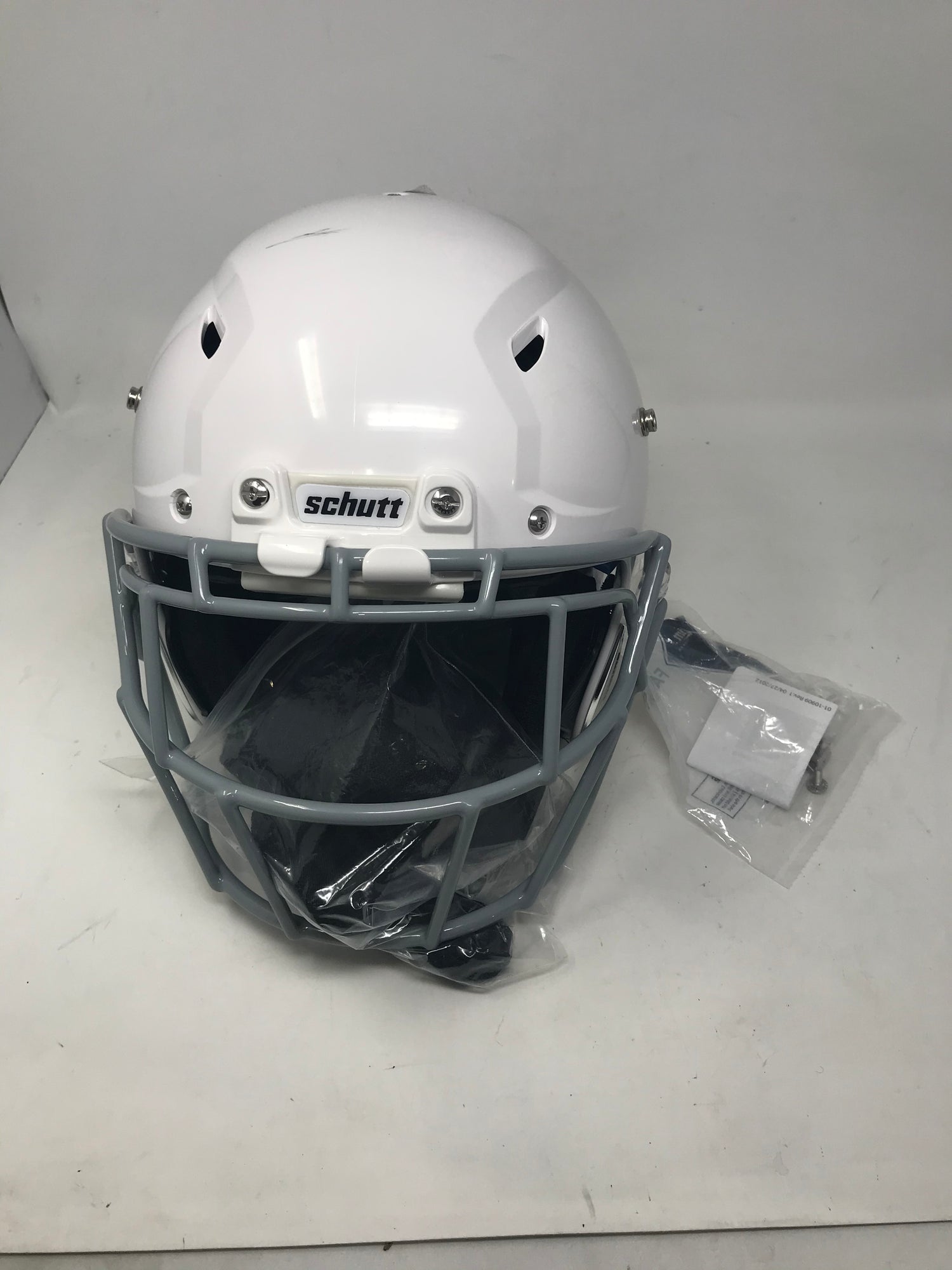 Schutt - Vengeance Z10 Helmet for US Football