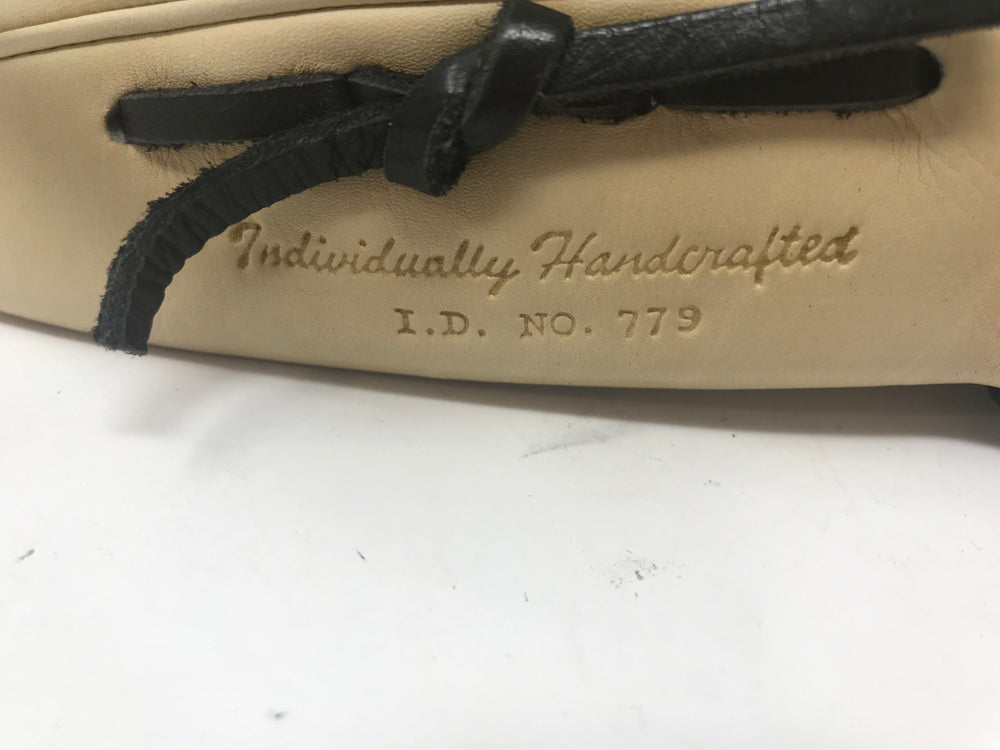 New Other Rawlings Pro Preferred Trapeze Infielders BB Glove RHT Tan/Blk 11.25In