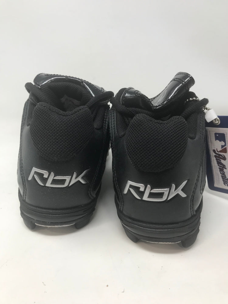 New Reebok Vintage MR Low Women's Softball Molded Cleats 8 Black/Silver