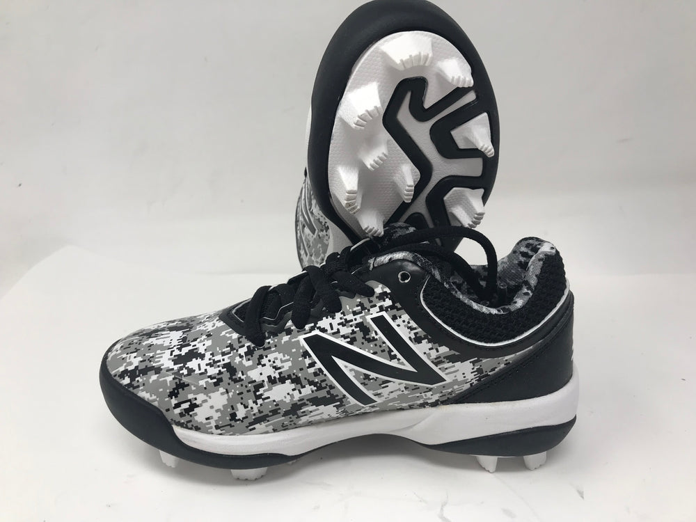 New New Balance Kids' 4040 V5 Molded Baseball Shoe Kids11.5 Black/White