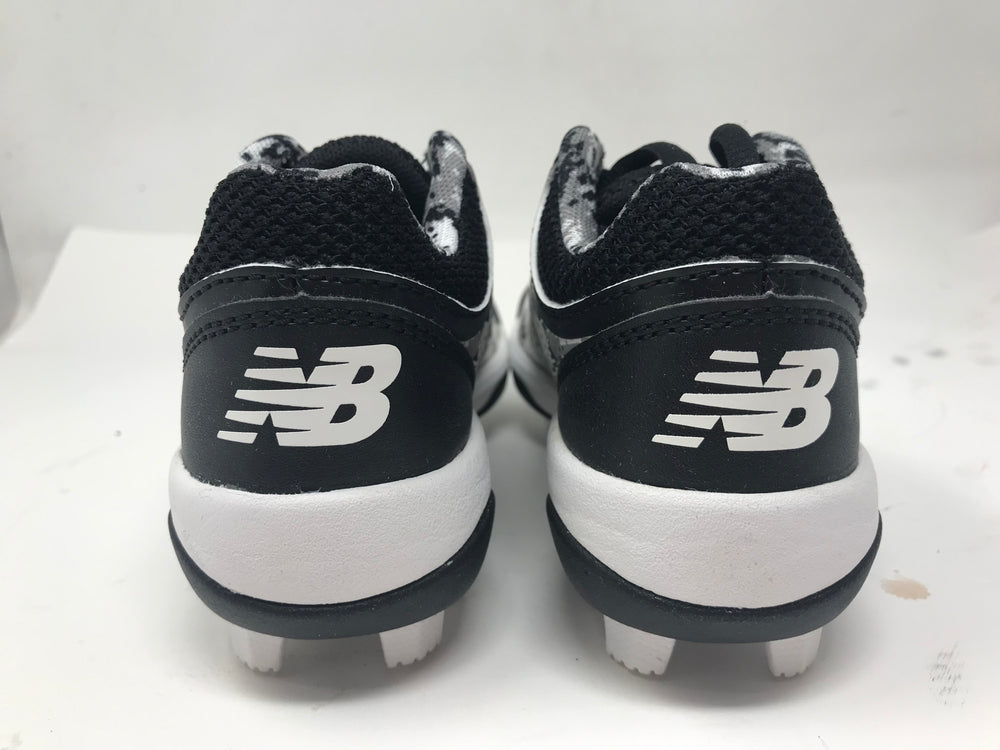New New Balance Kids' 4040 V5 Molded Baseball Shoe Kids11.5 Black/White