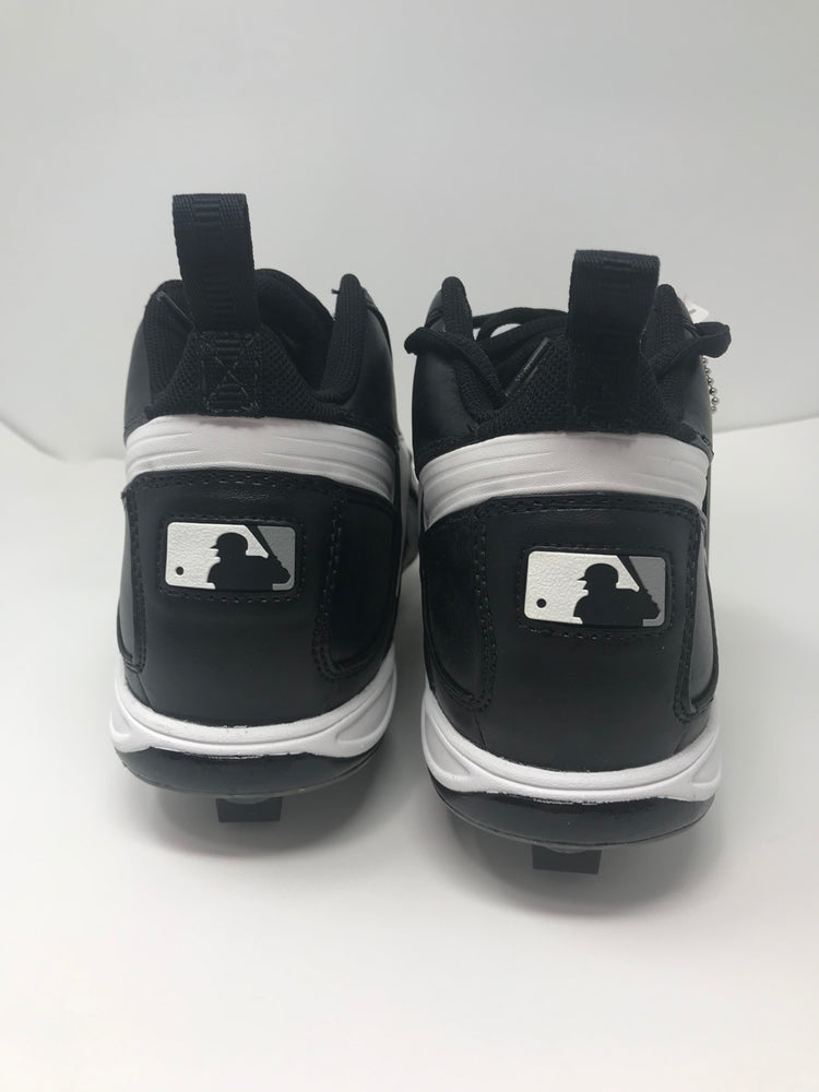 New Reebok Vero FL CU Mid Mens 8.5 Black/White Baseball Molded Cleats