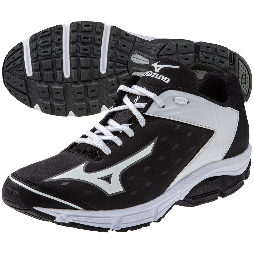 New Mizuno Wave Swagger 2 Trainer Mens 9 Baseball Training Shoes
