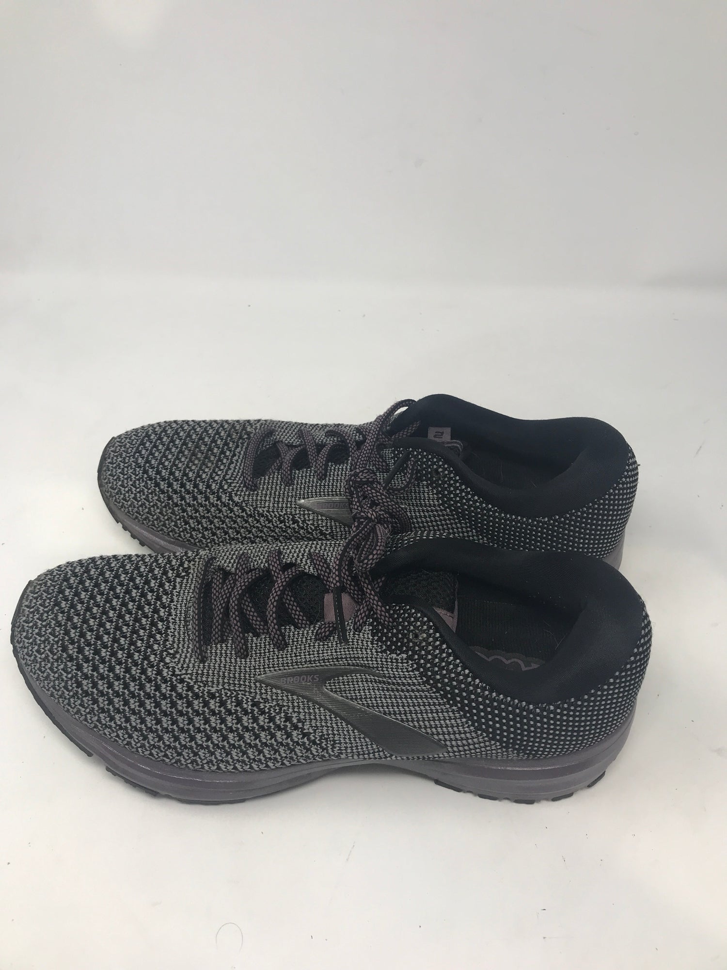 Brooks revel 2 black grey arctic dusk cheap